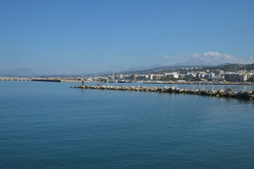 Fototapeta na wymiar Rethymno bay and harbor, Crete, Greece