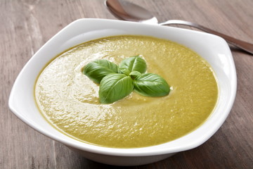 zupa krem z brokułów