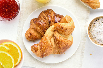 Hot croissants