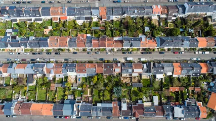 Fotobehang Photographie aérienne à la verticale d'un quartier résidentiel de Nantes © altitudedrone
