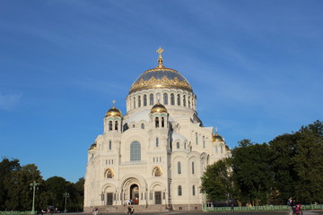 Fototapeta na wymiar Kronstadt Naval Cathedral