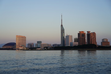 Fototapeta premium 福岡西の都市風景 