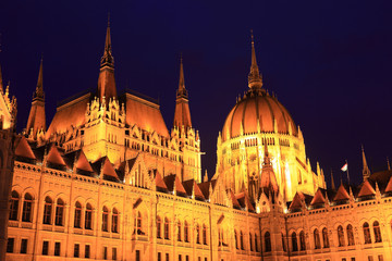 Obraz premium Parlamentsgebäude in Budapest, Ungarn