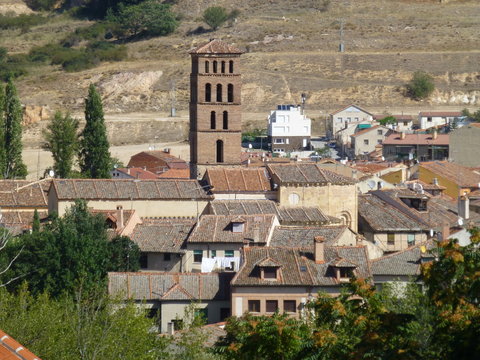 Acueducto de Segovia, ciudad y un municipio español en la parte meridional de la comunidad autónoma de Castilla y León (España)