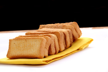 crispy rusk, cake rusk