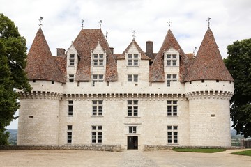 Fototapeta na wymiar The castle of Monbazillac in Dordogne, France