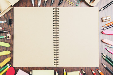 Modern desktop with blank notepad