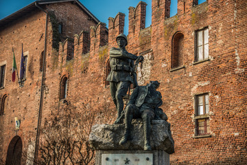 castello di binasco