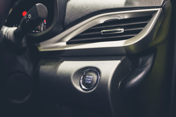 Obraz na płótnie Canvas Car engine push start stop button ignition remote starter car, symbol
