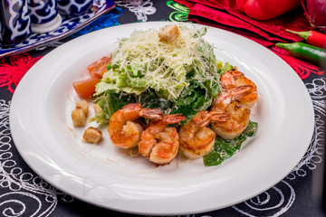 salad caesar with shrimps