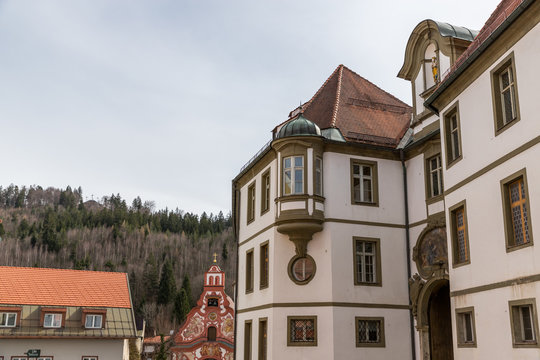 Bunte Fassaden in der Altstadt von Füssen