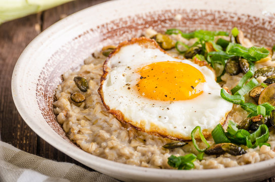 oatmeal salty with spring onion and egg