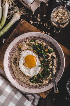 oatmeal salty with spring onion and egg