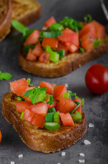 French garlic toast with vegetable salad