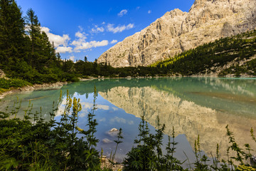 Lago di Sorapiss with amazing  turquoise color of water. The mountain lake in Dolomite Alps. Italy