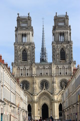 Fototapeta na wymiar Cathédrale Sainte-Croix d'Orléans