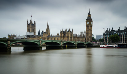 Fototapeta na wymiar Long exposure of the Houses of Parliament, London
