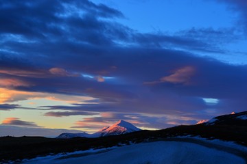 Fototapeta premium Early morning in Iceland with a view of the mountains