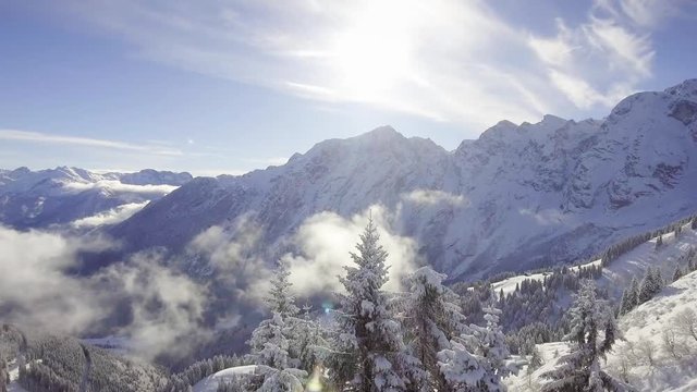 Winterlandschaft Berge mit Schnee in der N&auml;he von Salzburg und Berchtesgaden
