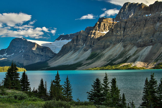 Scenic Columbia Icefield Parkway Along Bow Lake, Banff National Park In Canada