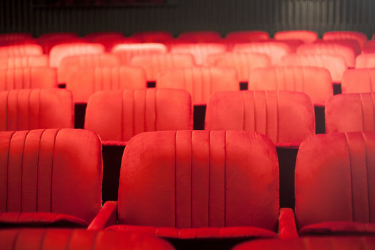 empty seats at the theater