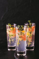 Gin bitter lemon with thyme and grapefruit.