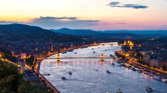 Time-lapse view of the sunset over Budapest and the river Danube.
