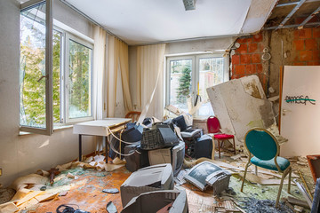 Alte verlassene Geisterklinik