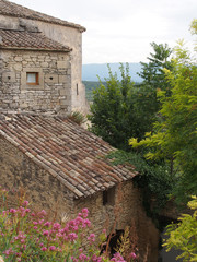 Le village de Gordes dans le Parc du Lubéron, Vaucluse