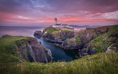 Fototapeta Fanad Head Lighthouse al tramonto Donegal Ireland obraz