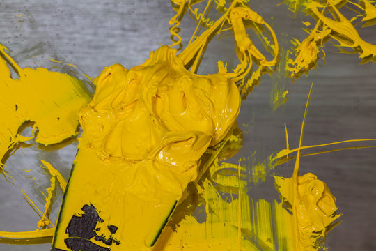 yellow color of plastisol ink