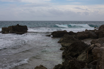 Rocky beach and intertidal zone on a cloudy afternoon in Mexico