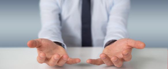 Obraz premium Businessman showing empty hands