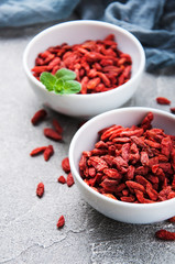 dry red goji berries