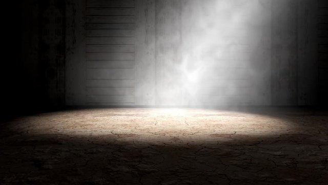 Fondo de suelo de cemento en la oscuridad. Humo y niebla en movimiento con luz de foco