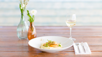 Déjeuner au restaurant