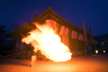 新薬師寺　修二会　おたいまつ