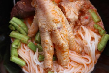 Curry with chicken feet
