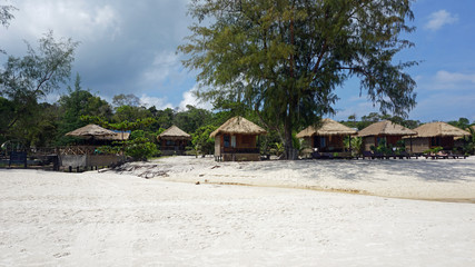 beach huts on koh rong samloem
