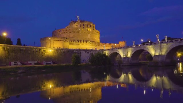 17447_The_castle_fortress_of_Sant_Angelo_in_Rome_Italy.mov