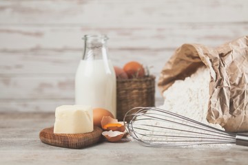 Basic baking ingredients