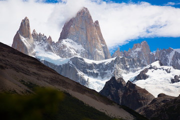 Obraz premium Glaciers and mountains Fitz Roy, Cerro Torre
