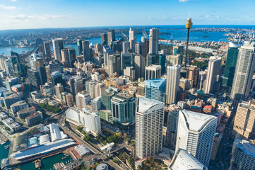 Fototapeta premium Antenowe pejzaż centralnej dzielnicy biznesowej w Sydney