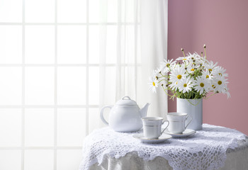 ピンクの壁の部屋