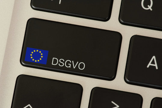 Ein Computer und Datenschutz Grundverordnung DSGVO