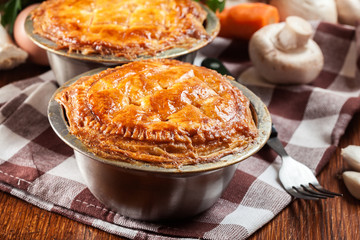 Fresh beef stew pie