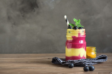 Smoothie breakfast bowl