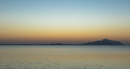 Fototapeta premium Sunrise on the red sea