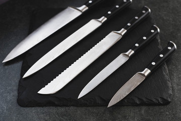 A good set of kitchen knives for slicing