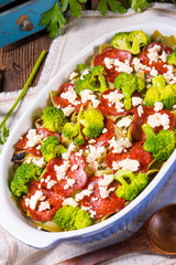 Pasta casserole with chorizo ​​sausage and broccoli